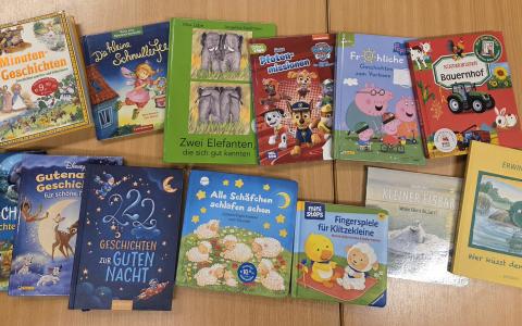 Neue Bücher April